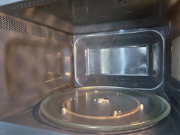 clean microwave inside outside turntable vents 2