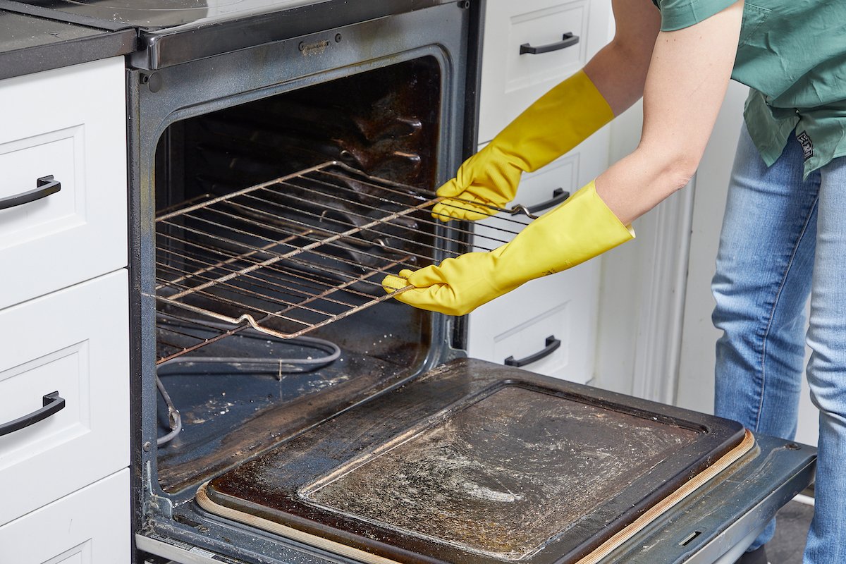oven cleaning tips clean oven racks glass