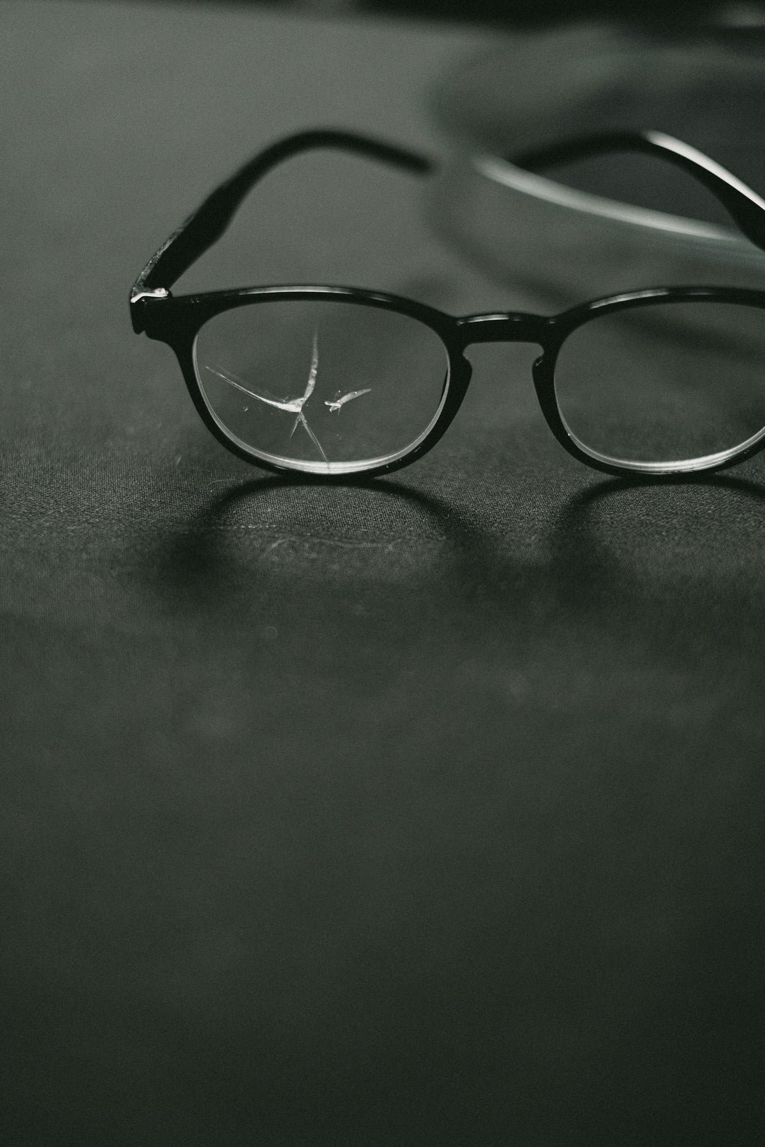 clean eyeglasses frames lenses nose pads hinges